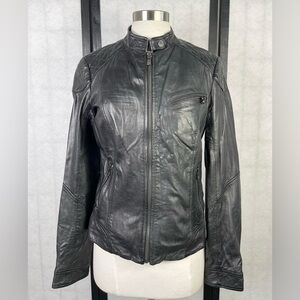 Elegant Black Leather Jacket for Women
